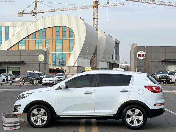 EMRE_DEN_2012_KİA_SPORTAGE_1_6_GSL_PLUS_CAM_TAVAN_178_BİN_KM____