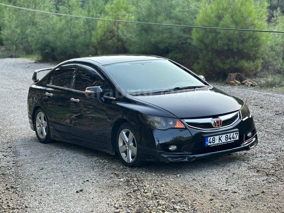 Sahibinden Honda Civic 1.6i VTEC Dream 2010 Model