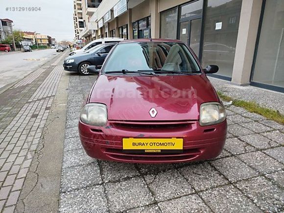 2000 model Clio 2 benzin -LPG