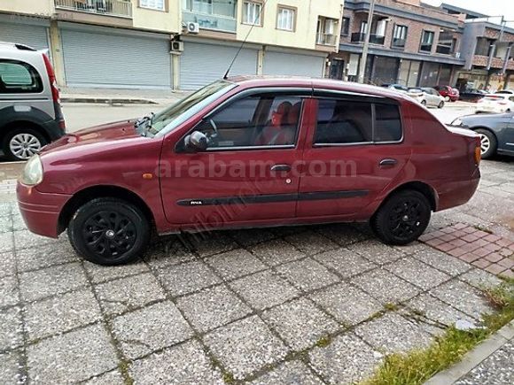 2000 model Clio 2 benzin -LPG