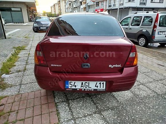 2000 model Clio 2 benzin -LPG