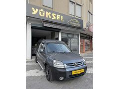 ORJİNAL DÜŞÜK KM Lİ YENİ MUAYNELİ 1.6 HDİ ADVENTURE ORİGİN