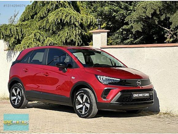GNC MOTORS / OPEL CROSSLAND 1.2 T ESSENTİAL / 14.500 KM / 2024