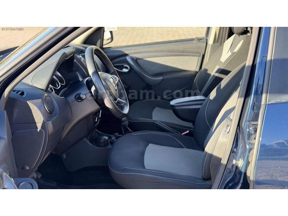 DACİA DUSTER 1.5 DCİ BLACKSHADOW OTOMATİK