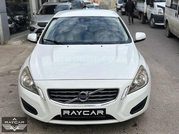 227.000 KM'DE 2011 MODEL VOLVO S60 PREMİUM HATASIZ