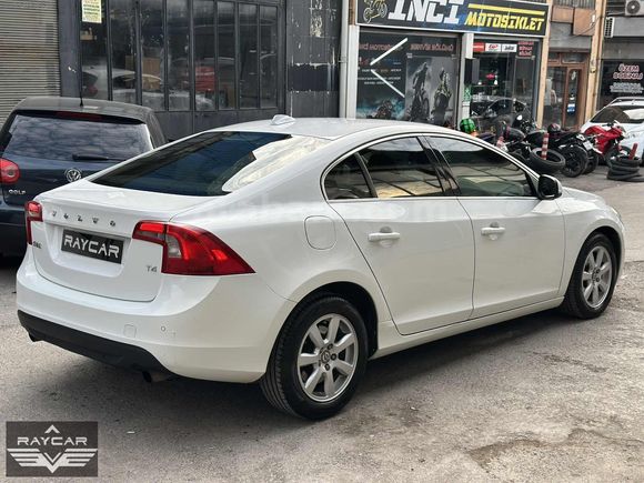 227.000 KM'DE 2011 MODEL VOLVO S60 PREMİUM HATASIZ