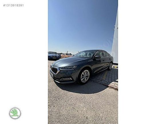 SKODA KONMAR'DAN 2021 OCTAVİA PREMIUM 1.5 E-TEC