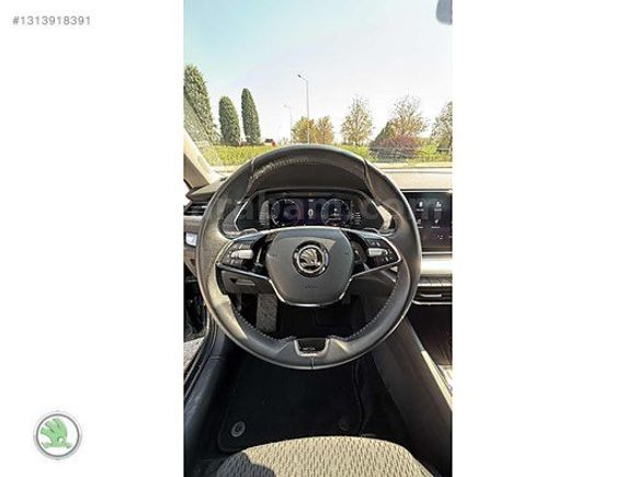 SKODA KONMAR'DAN 2021 OCTAVİA PREMIUM 1.5 E-TEC