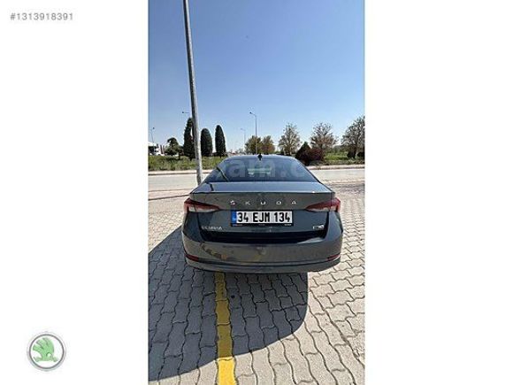 SKODA KONMAR'DAN 2021 OCTAVİA PREMIUM 1.5 E-TEC
