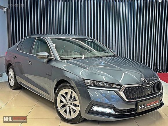 NHLMOTOR S.OCTAVİA 1.5TSİ PREMİUM HAYALET HARİTA+XENON+BEJDÖŞEME