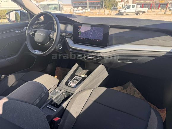2025 ÇIKIŞLI OCTAVİA 1.5 MHEV ELİTE SADECE 22 BİN KM