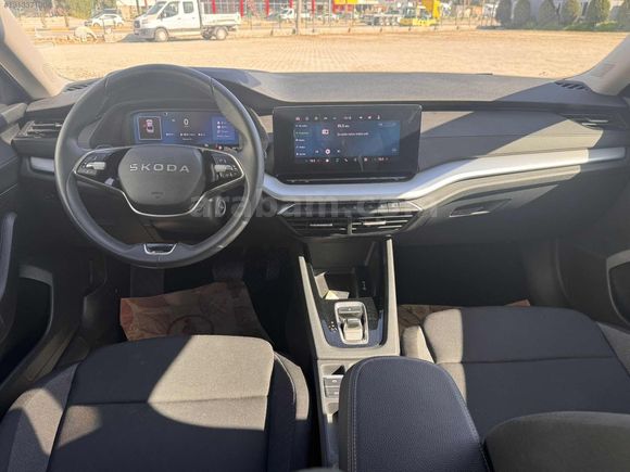 2025 ÇIKIŞLI OCTAVİA 1.5 MHEV ELİTE SADECE 22 BİN KM