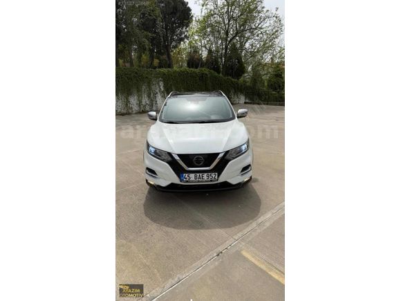 HATASIZ BOYASIZ(MAKYAJLI)YENİKASA QASHQAI ORJ 159BINDE CAM TAVAN
