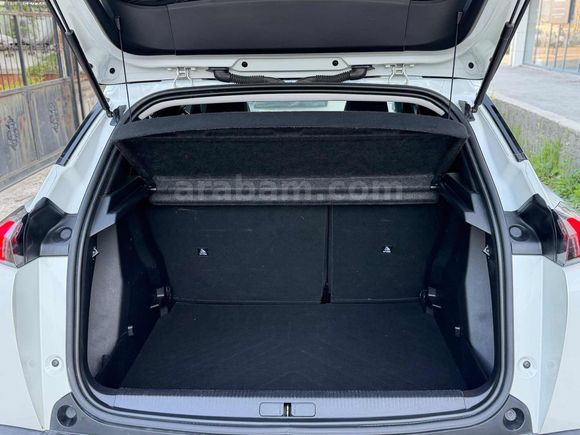 2020 MODEL ORJİNAL 82 BİN KM'DE CAM TAVAN SERVİS BAKIMLI