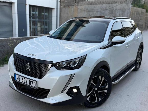 2020 MODEL ORJİNAL 82 BİN KM'DE CAM TAVAN SERVİS BAKIMLI