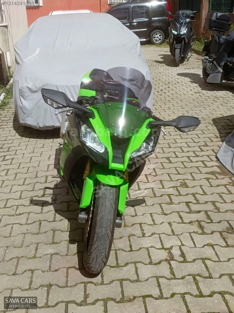 Galeriden Kawasaki Ninja ZX-10R 2013 Model İstanbul 72.000 km