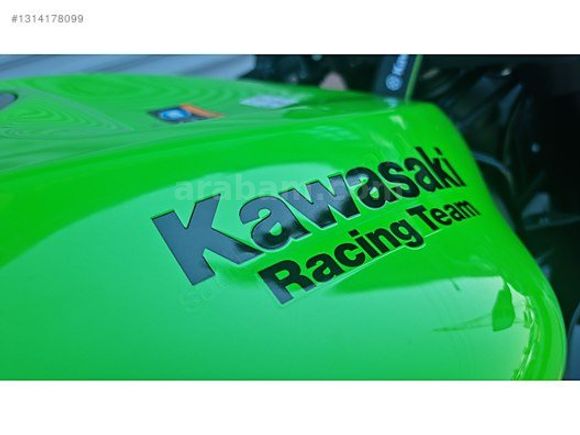 Galeriden Kawasaki Ninja ZX 6R 2024 Model İzmir 6.200 km Yeşil