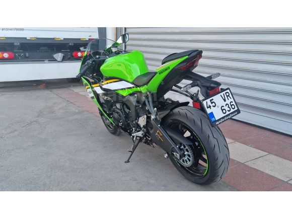 Galeriden Kawasaki Ninja ZX 6R 2024 Model İzmir 6.200 km Yeşil