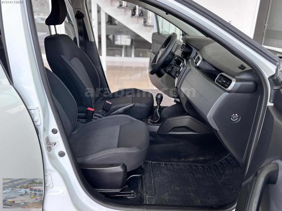 ÖZKAYALAR_2023 MODEL_1.3TCE_ DUSTER_MAKYAJLI KASA 4X4 %20FAURALI