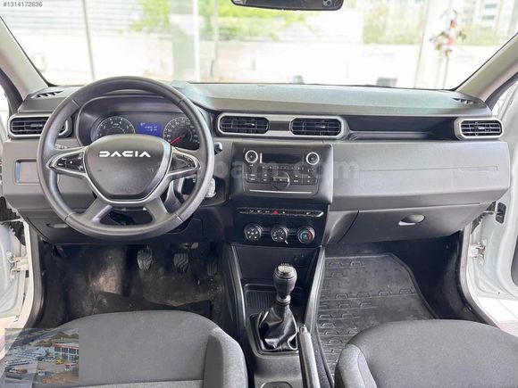 ÖZKAYALAR_2023 MODEL_1.3TCE_ DUSTER_MAKYAJLI KASA 4X4 %20FAURALI