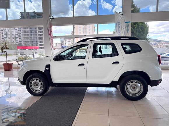 ÖZKAYALAR_2023 MODEL_1.3TCE_ DUSTER_MAKYAJLI KASA 4X4 %20FAURALI