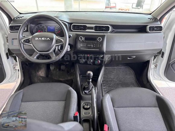 ÖZKAYALAR_2023 MODEL_1.3TCE_ DUSTER_MAKYAJLI KASA 4X4 %20FAURALI