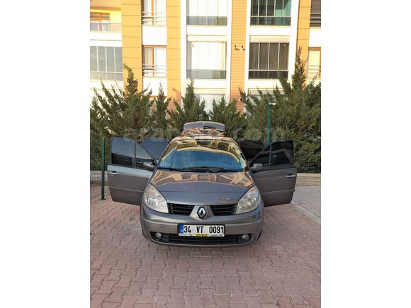 Sahibinden Renault Scenic 1.6 Dynamique 2004 Model 