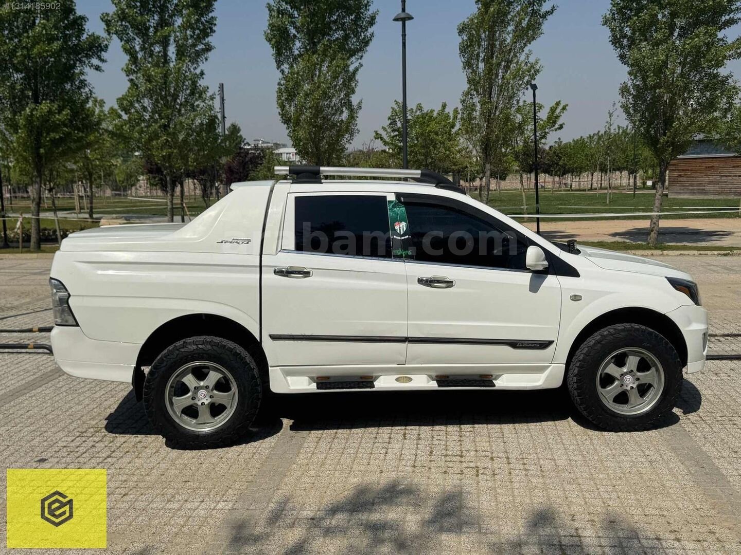 Galeriden KGM SsangYong Korando Sports 2.0 e-XDI 2012 Model Bursa 203.000 km Beyaz 3