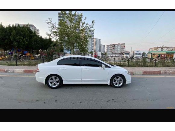 Sahibinden Honda Civic 1.6i VTEC Elegance 2011 Model 