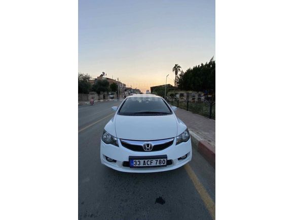 Sahibinden Honda Civic 1.6i VTEC Elegance 2011 Model 