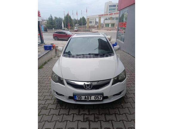 Sahibinden Honda Civic 1.6i VTEC Elegance 2011 Model