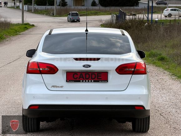 2015 FORD FOCUS 1.6 TİTANİUM ** OTOMATİK PARK **