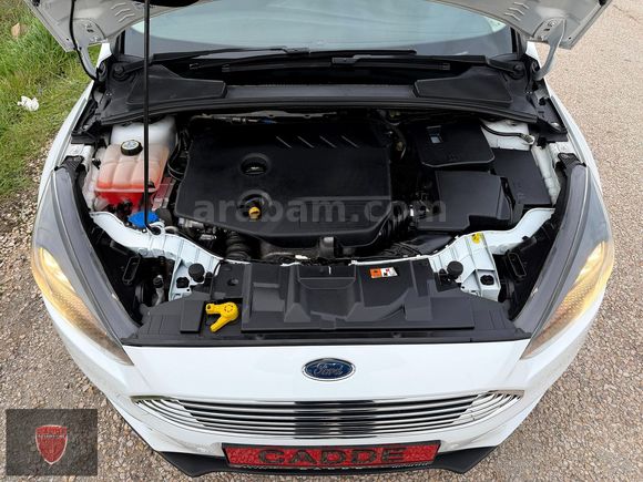 2015 FORD FOCUS 1.6 TİTANİUM ** OTOMATİK PARK **