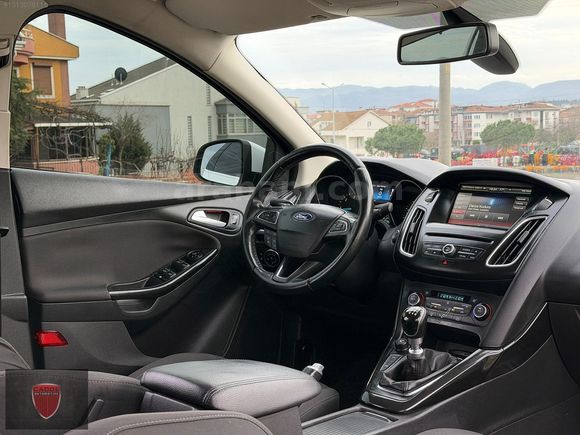 2015 FORD FOCUS 1.6 TİTANİUM ** OTOMATİK PARK **