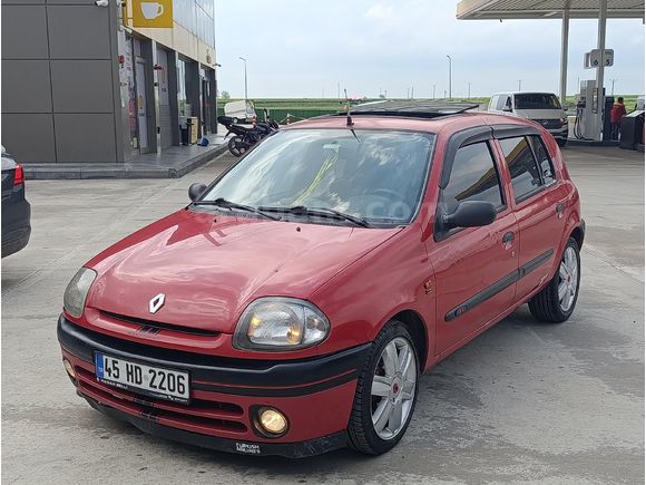 Sahibinden Renault Clio 1.6 RXT 2002 Model