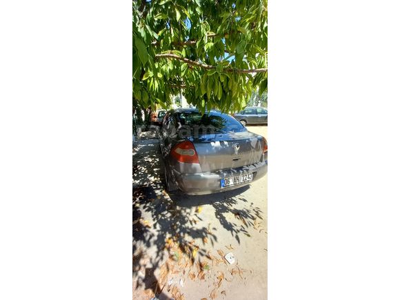 Sahibinden Renault Megane 1.6 Dynamique 2005 Model  310.000 km Gri