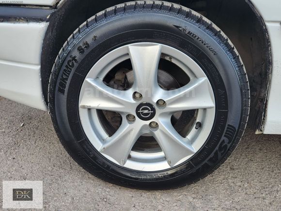-DENKAR-ASTRA 1.4 GL98 MODEL ÇOK TEMİZ MOTOR SIFIR YAPILMIŞTIR