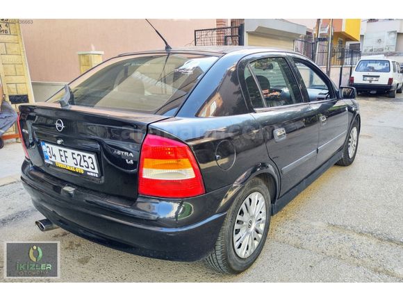 2006 MODEL HATCHBACK OPEL ASTRA