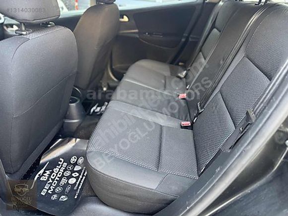 BEYOĞLU MOTORS ÜSKÜDAR'DAN EKONOMİK DİZEL 207 DÜŞÜK KM...