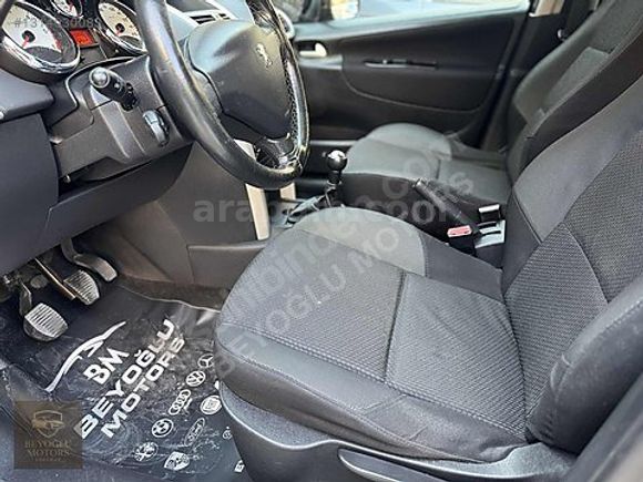 BEYOĞLU MOTORS ÜSKÜDAR'DAN EKONOMİK DİZEL 207 DÜŞÜK KM...