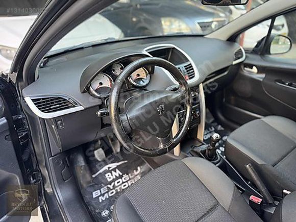 BEYOĞLU MOTORS ÜSKÜDAR'DAN EKONOMİK DİZEL 207 DÜŞÜK KM...
