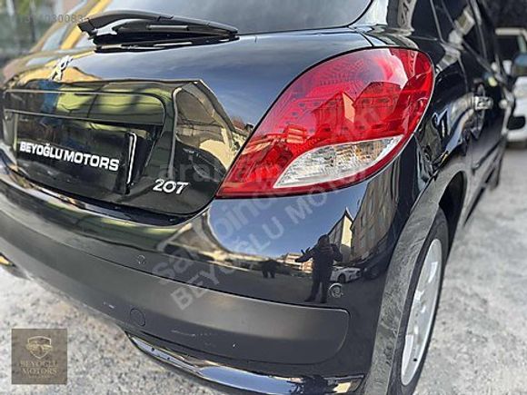BEYOĞLU MOTORS ÜSKÜDAR'DAN EKONOMİK DİZEL 207 DÜŞÜK KM...