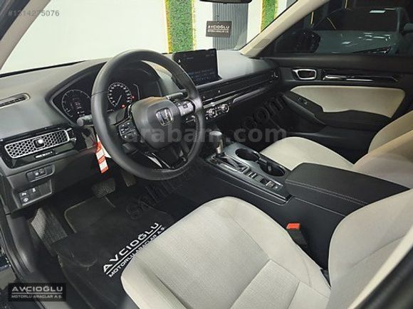 AVCIOĞLU - 2024 HONDA CIVIC 1.5 ELEGANCE HATASIZ BOYASIZ