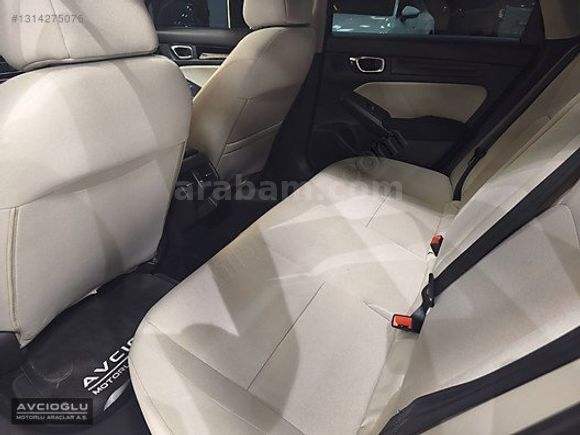 AVCIOĞLU - 2024 HONDA CIVIC 1.5 ELEGANCE HATASIZ BOYASIZ
