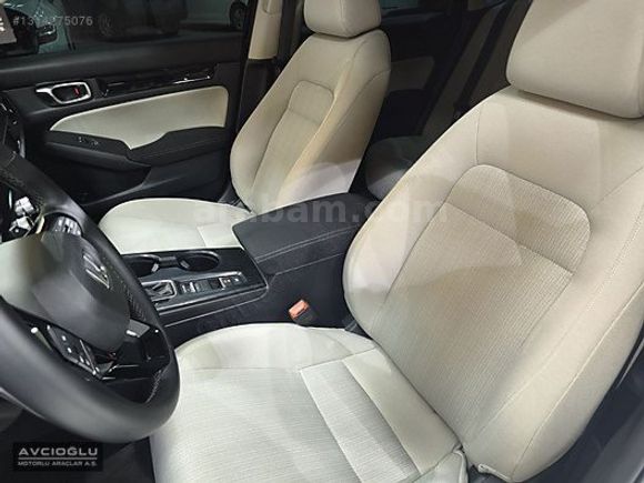 AVCIOĞLU - 2024 HONDA CIVIC 1.5 ELEGANCE HATASIZ BOYASIZ