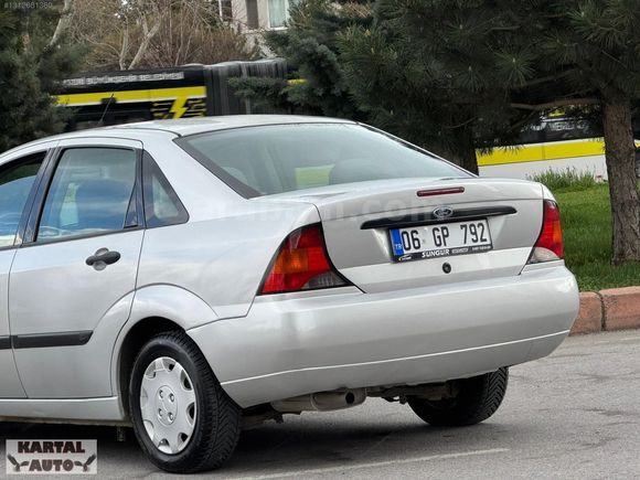 2001 MDL 1.6 SIRALI LPG'Lİ KLİMALI FOCUS