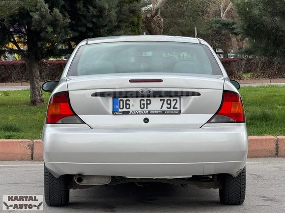 2001 MDL 1.6 SIRALI LPG'Lİ KLİMALI FOCUS