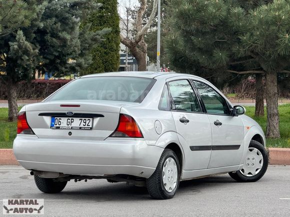 2001 MDL 1.6 SIRALI LPG'Lİ KLİMALI FOCUS