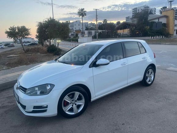 Sahibinden Volkswagen Golf 1.6 TDi BlueMotion Comfortline 2016 Model  200000 km Beyaz