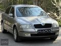 KARA GRUP OCTAVİA 1.6 A5 KASA